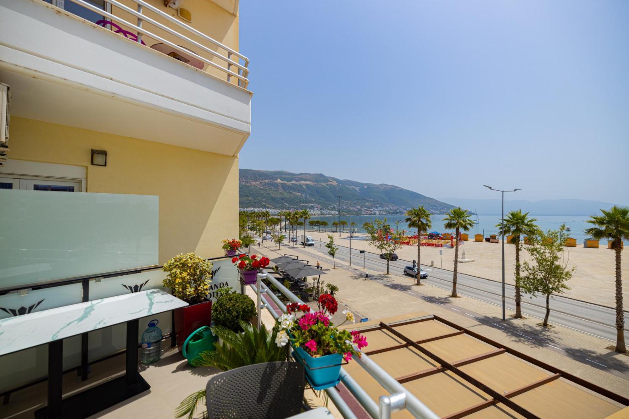 Veranda Boutique Hotel Vlore Exterior photo